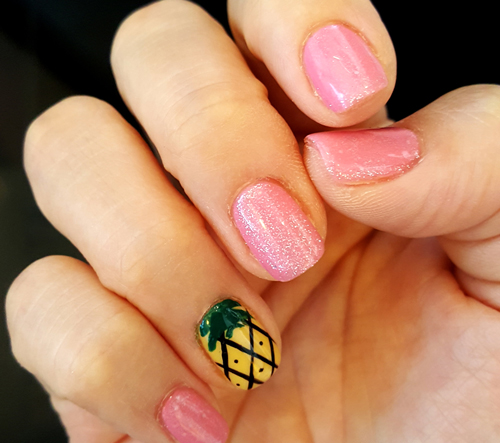 Pineapple Nail Art
